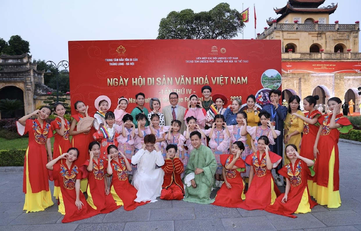 Chương Trình Nghệ thuật Thiếu Nhi: “ Dòng Chảy Di Sản” lần thứ 1 nơi  các em thiếu nhi được hòa cùng Ngày hội Di sản Văn hóa Việt Nam.